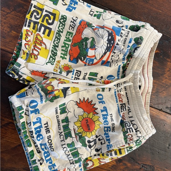 Vans Blue and Green Cartoon Print Shorts - Picture 4 of 4